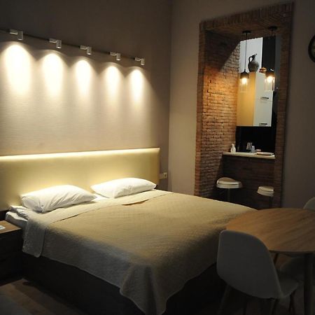 Old Tbilisi Metekhi One Room المظهر الخارجي الصورة