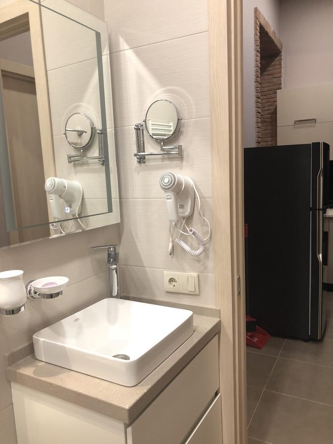 Old Tbilisi Metekhi One Room المظهر الخارجي الصورة