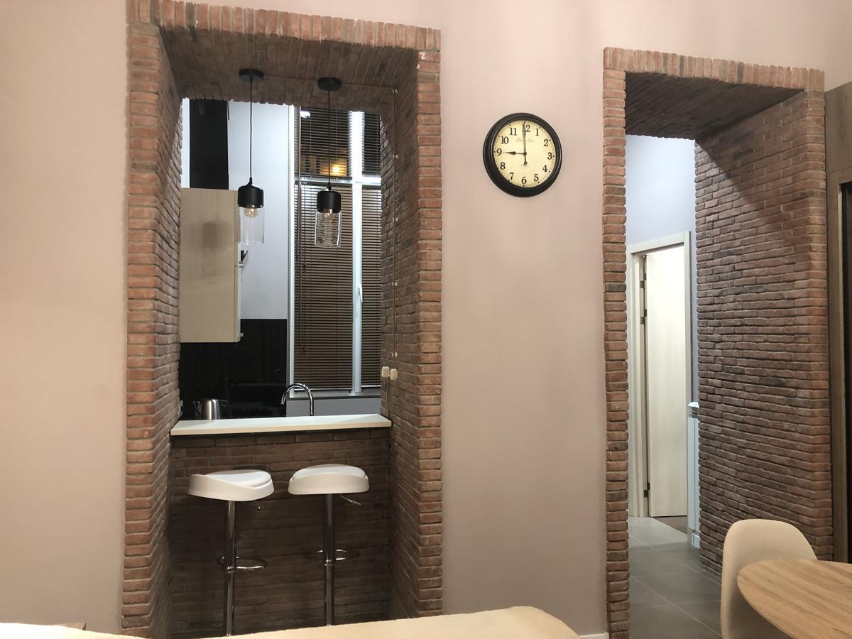 Old Tbilisi Metekhi One Room المظهر الخارجي الصورة