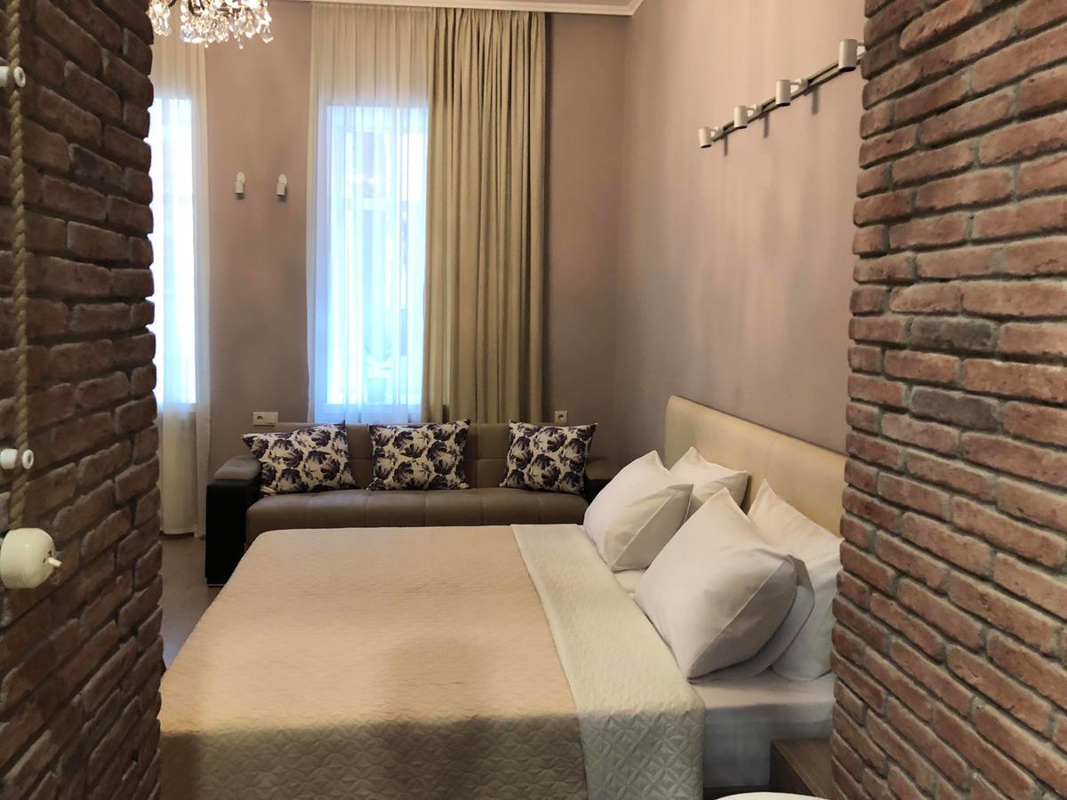 Old Tbilisi Metekhi One Room المظهر الخارجي الصورة