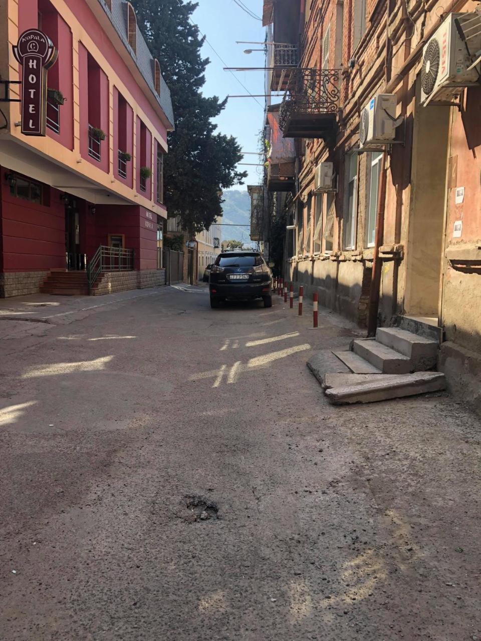 Old Tbilisi Metekhi One Room المظهر الخارجي الصورة